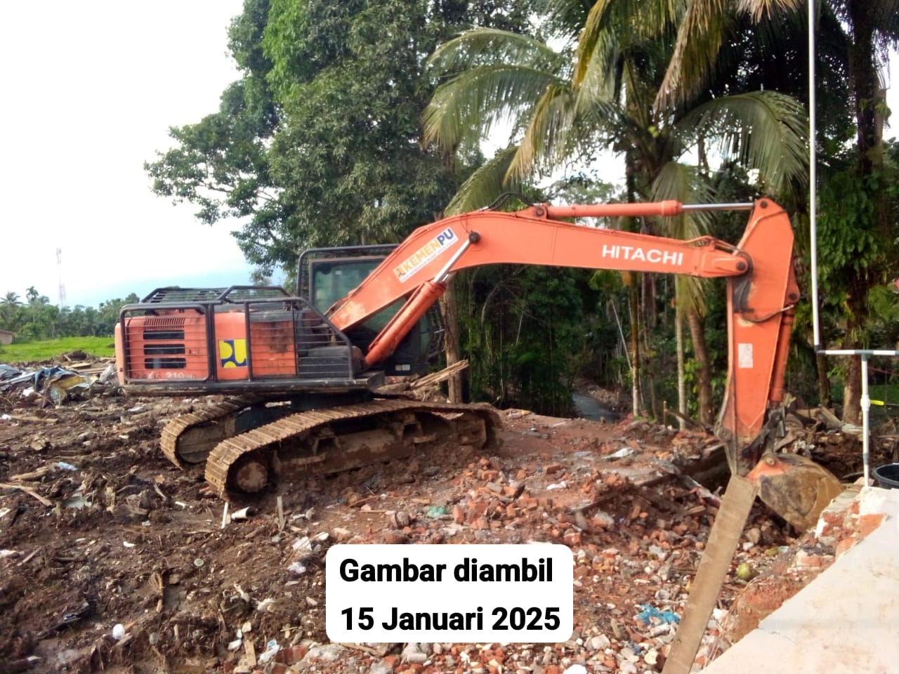 Pernyataan Wali Nagari dan Warga Bertolak Belakang, Penanganan Pasca Galodo Salareh Aia Jadi Sorotan Publik 1000965234