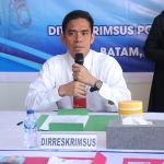 Surat Rekomendasi Dishub Dipertanyakan: Tiga Tersangka BBM Subsidi Diciduk, Modus Jerigen Terbongkar — Negara Rugi Ratusan Juta Surat Rekomendasi Dishub Dipertanyakan: Tiga Tersangka BBM Subsidi Diciduk, Modus Jerigen Terbongkar — Negara Rugi Ratusan Juta