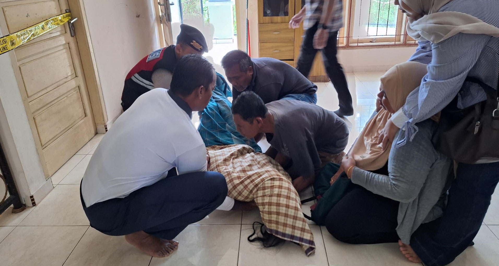 2909_siswa-skm-bintan-tewas-tergantung-1790677030541